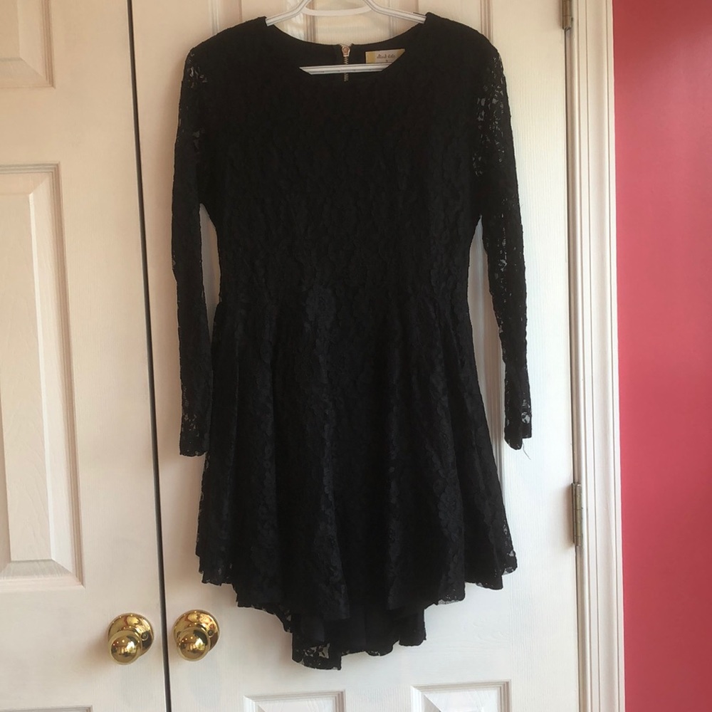 Long sleeve lace dress